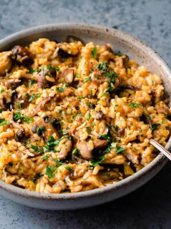 cropped-mushroom-risotto-in-ceramic-bowl-spoon-1-of-1-scaled-1.jpg