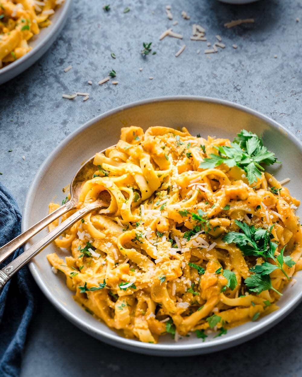 One-Pot Vegan Pumpkin Alfredo | Rainbow Plant Life