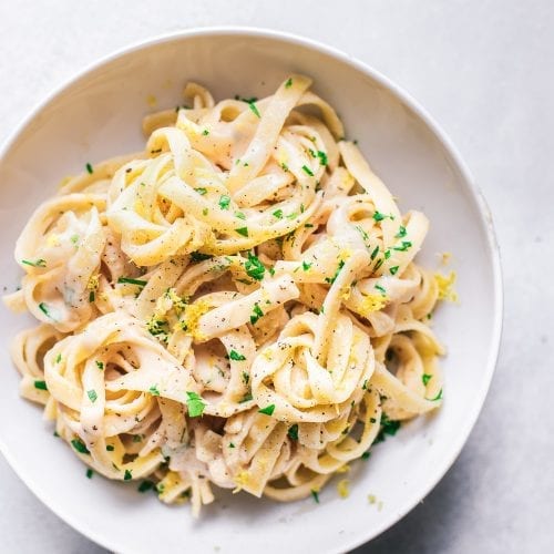 bowl of fettuccine with cashew cream