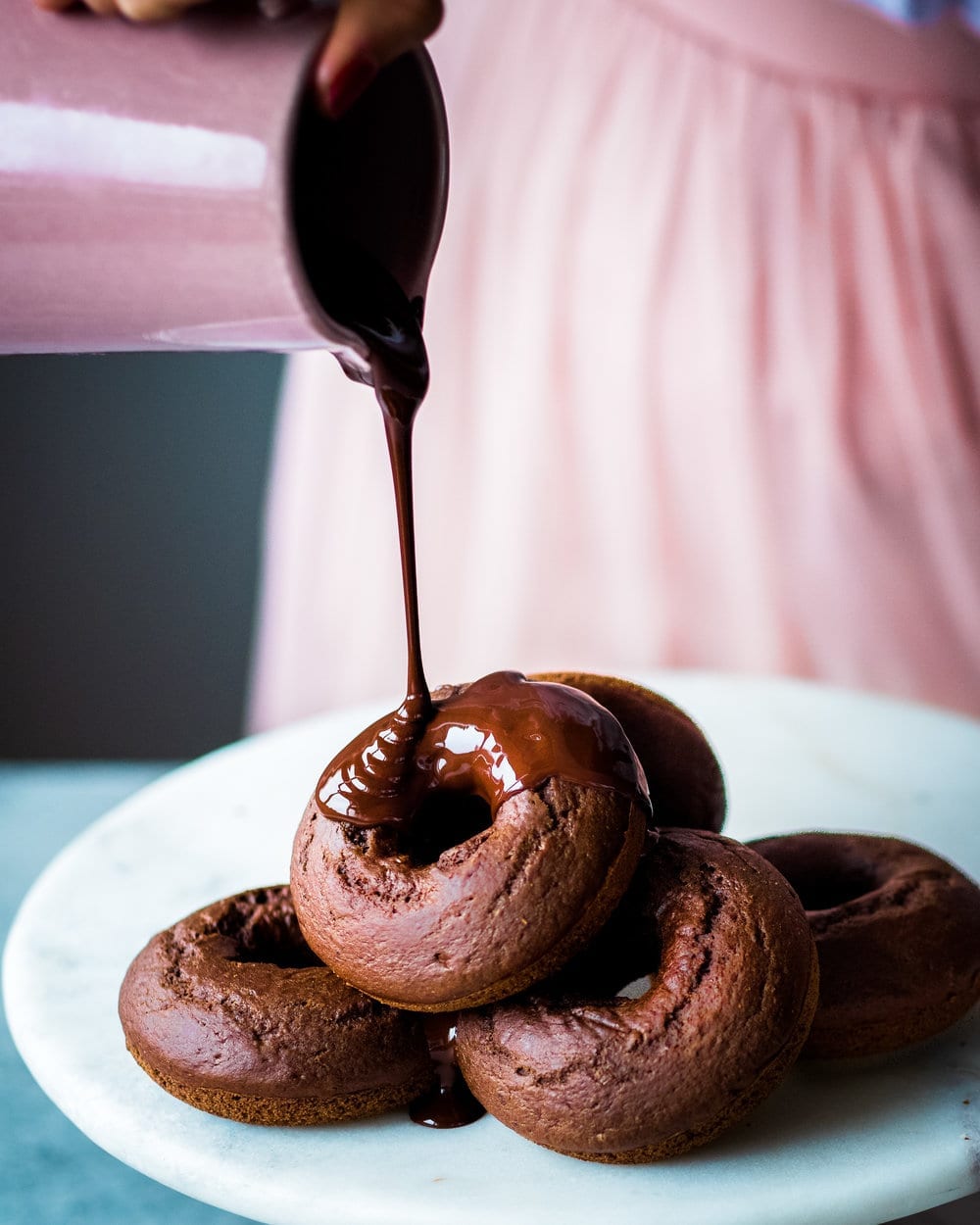 chocolate donuts pouring 2 - broma* (1 of 1).jpg