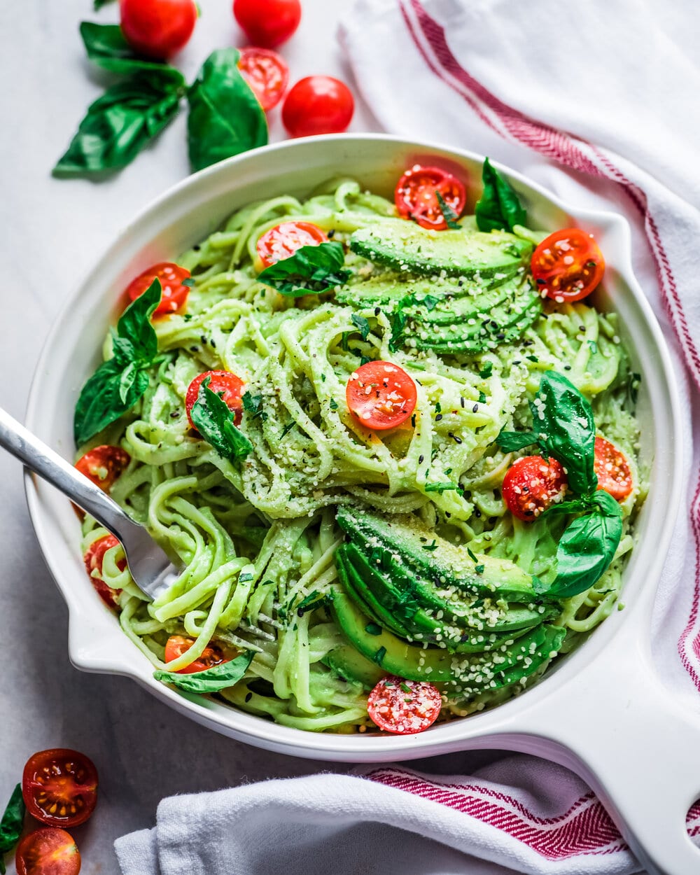 15 Minute Creamy Avocado Pasta