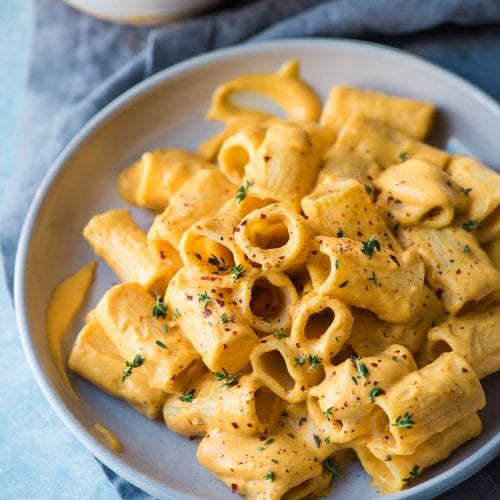 Creamy Vegan Pumpkin Mac and Cheese