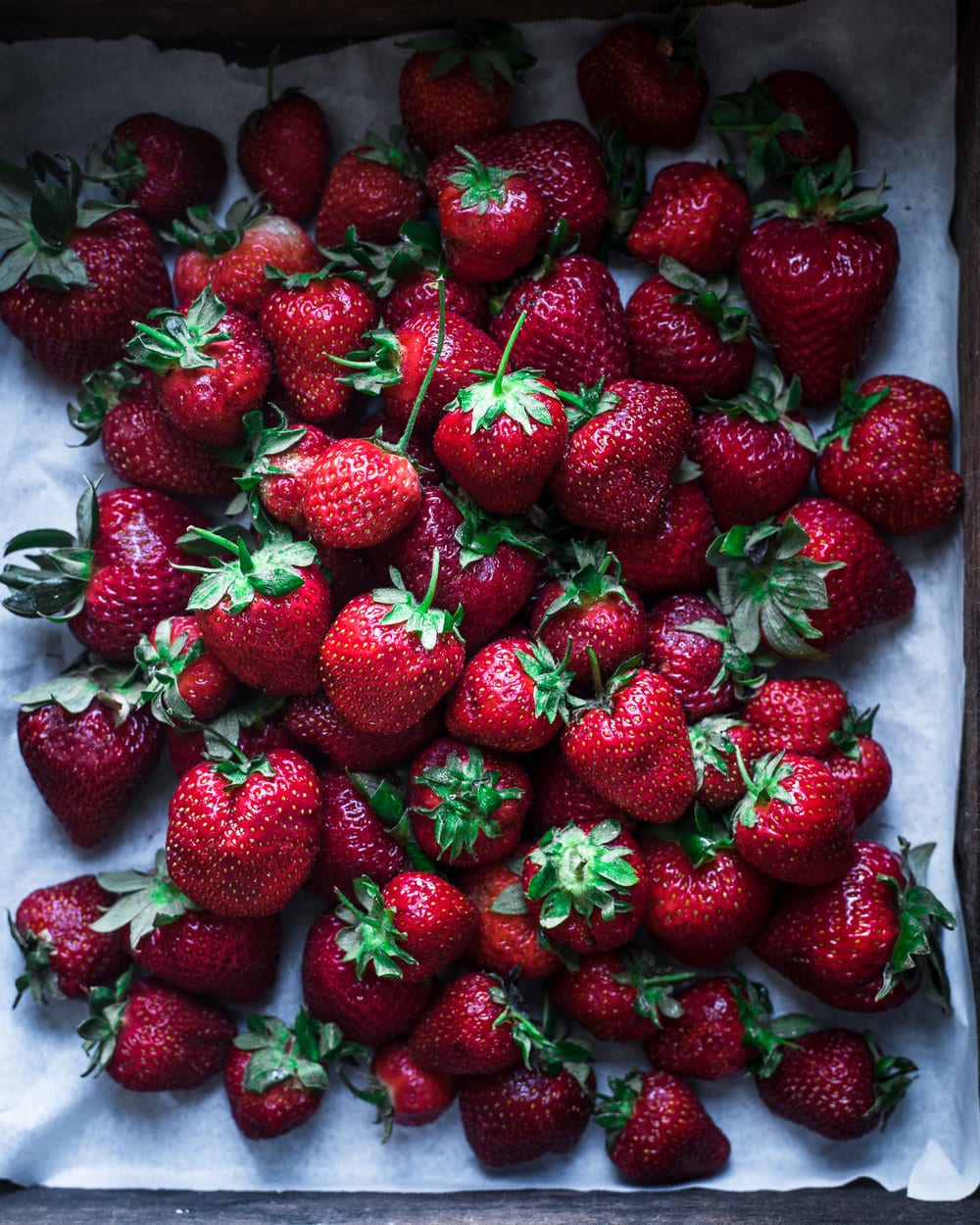*strawberries in box 5.6 (1 of 1).jpg