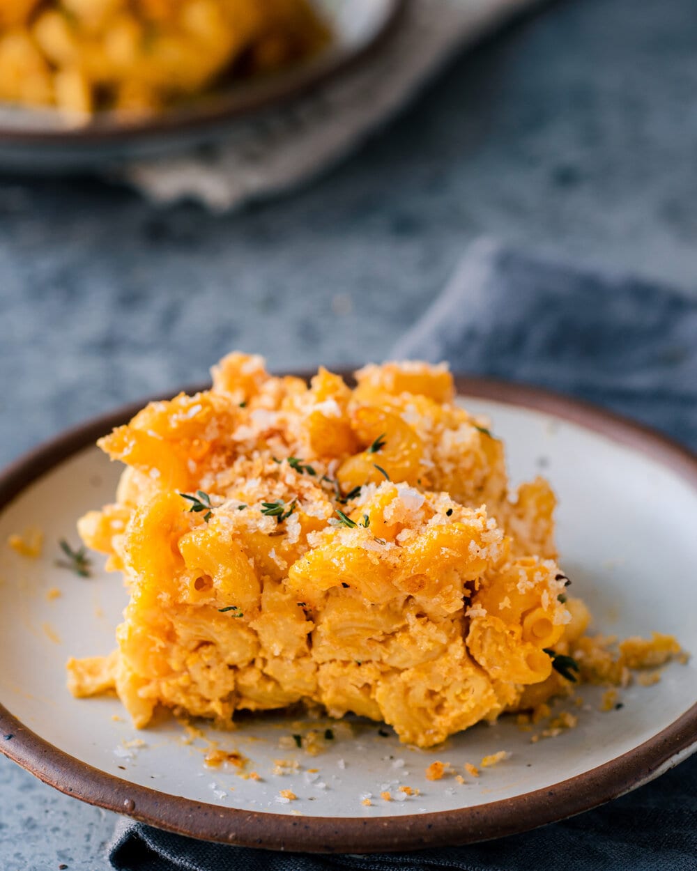 crispy vegan baked mac and cheese