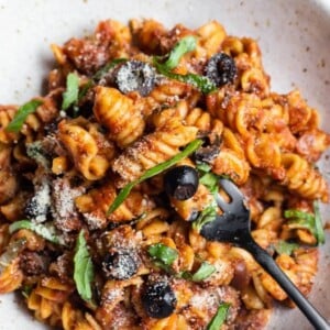 italian pasta with olives