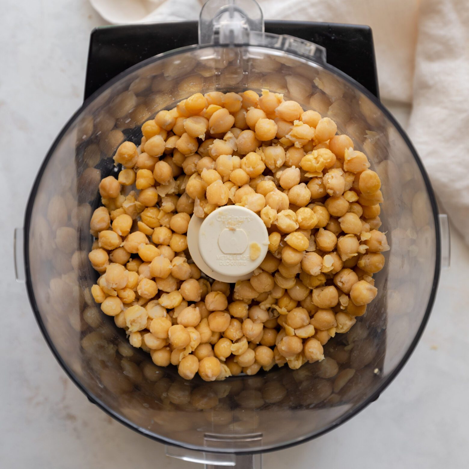 chickpeas in food processor