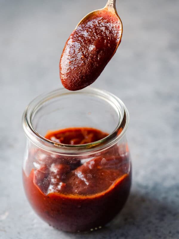 barbecue sauce coating a spoon