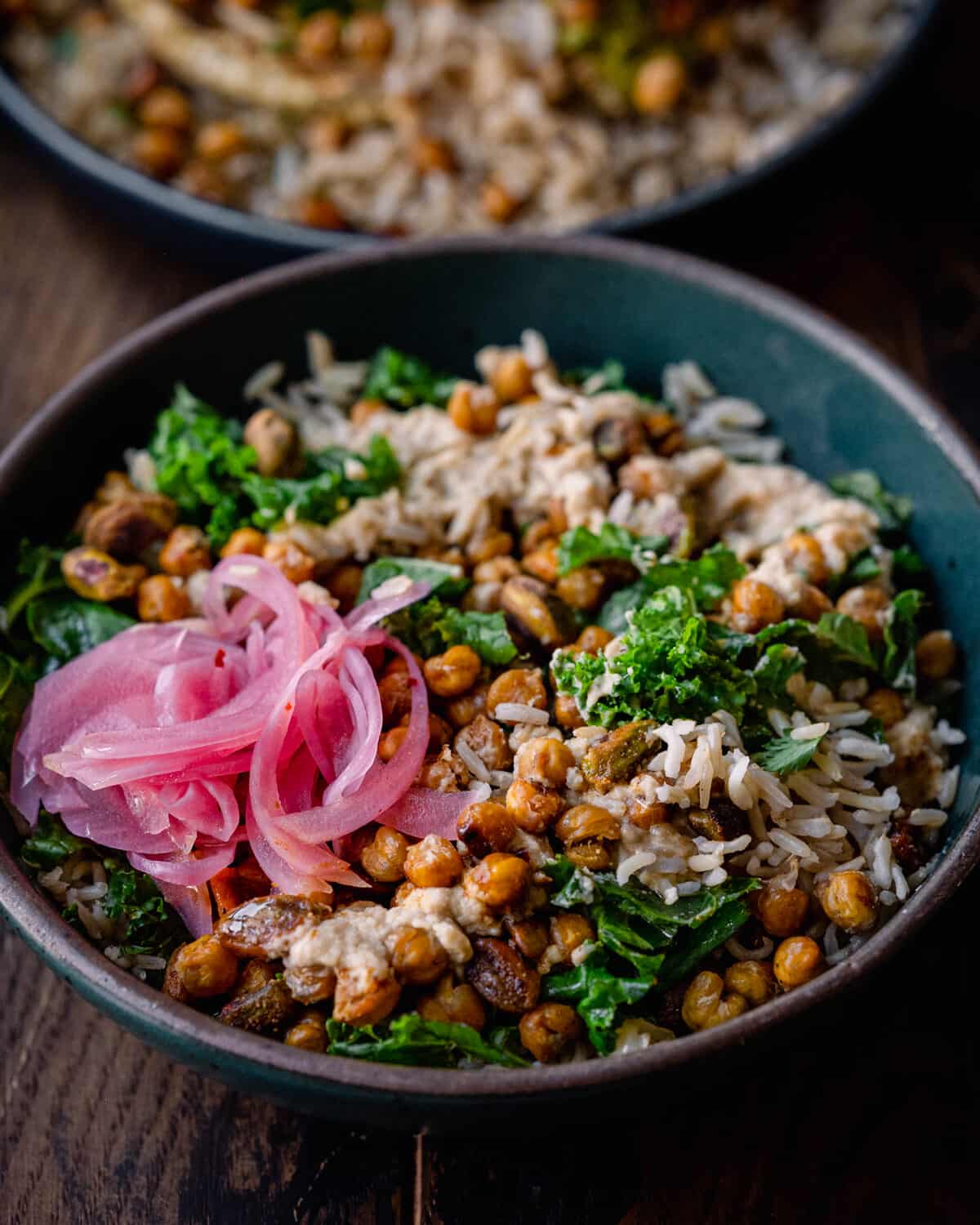 grain bowl with kale, chickpeas and pickled onions