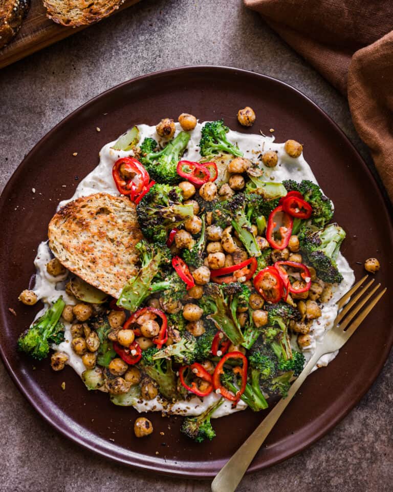 20Minute Broccoli and Za’atar Chickpeas with Yogurt Sauce Rainbow